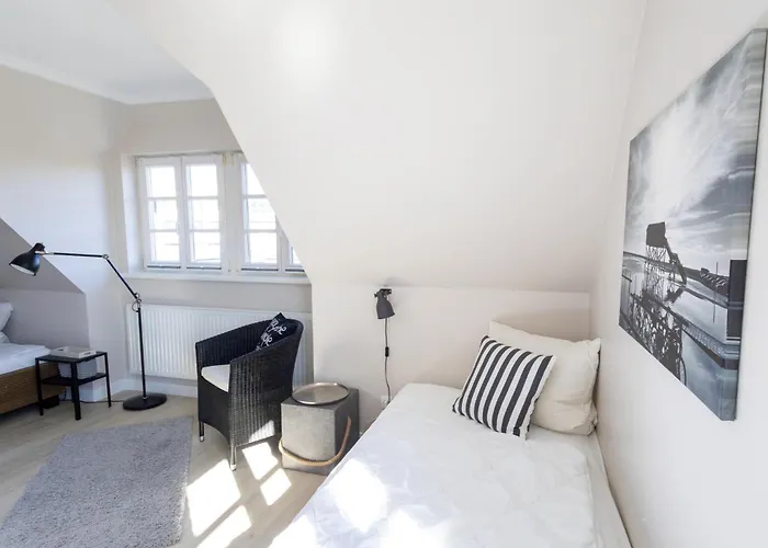 Doppelhaushaelfte Diek Twilling 4 Vakantiehuis *