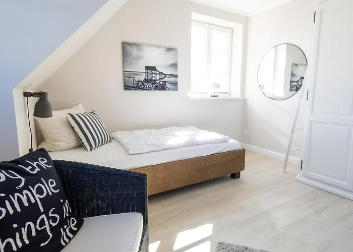 Doppelhaushaelfte Diek Twilling 4 Vakantiehuis *